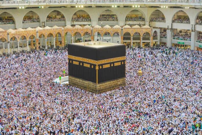 Explore the most excellent and top women Umrah packages for a heartfelt and hassle-free pilgrimage experience tailored to your needs.