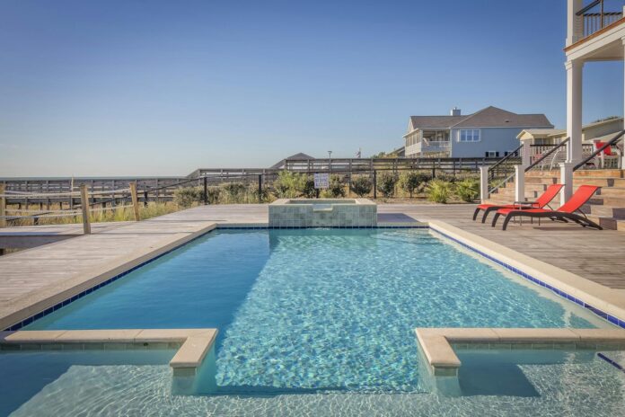 The Future of Pool Construction: Knoxville’s Innovative Pool Builders